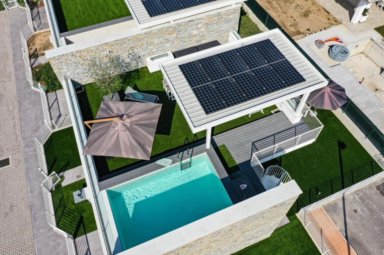 Villette Dolci Luxury Homes ペスキエーラ・デル・ガルダ エクステリア 写真